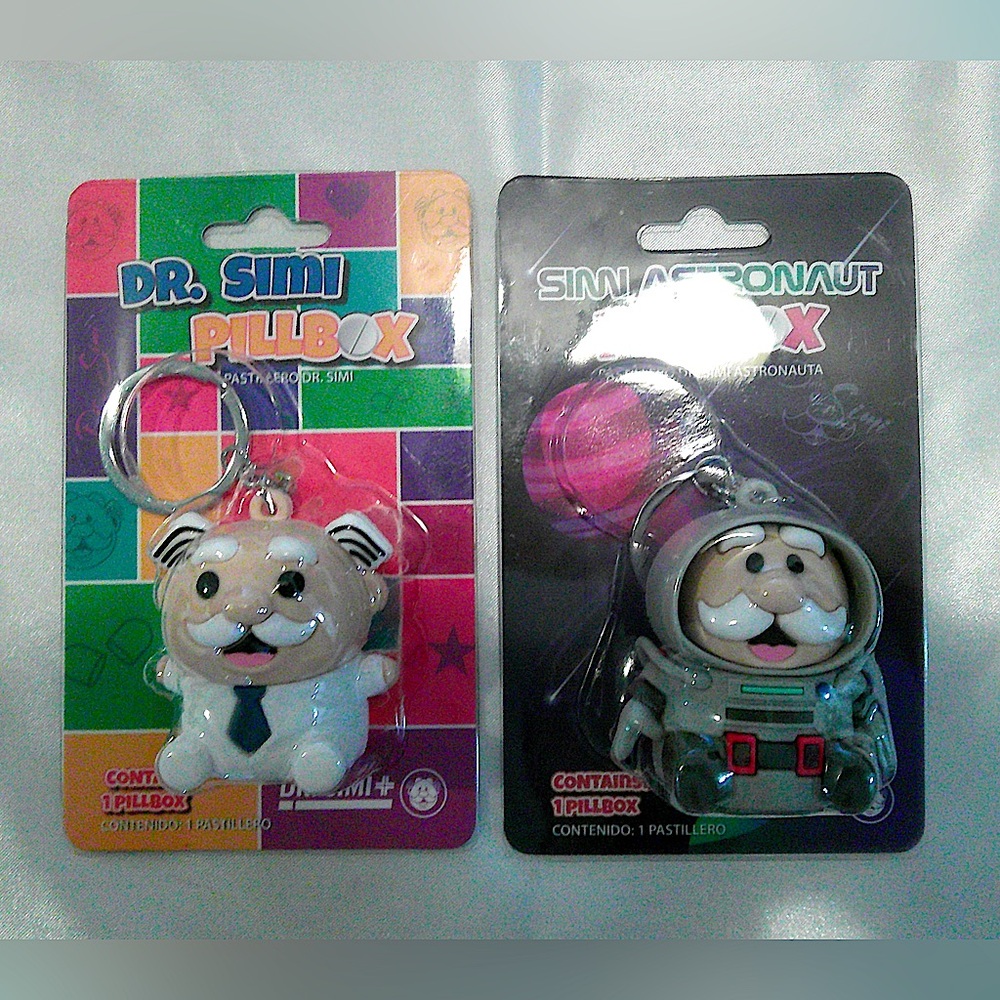 Dr Simi Pillbox Keychain - Dr Simi and Simi Astronaut